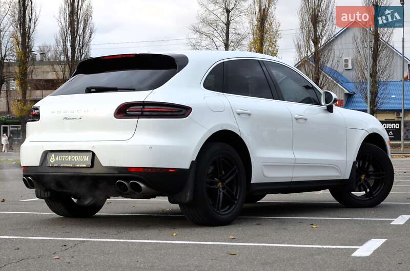 Внедорожник / Кроссовер Porsche Macan 2015 в Киеве фото 14 Внедорожник / Кроссовер Porsche Macan 2015 в Киеве
