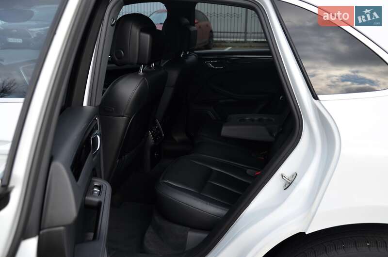 Внедорожник / Кроссовер Porsche Macan 2015 в Киеве фото 27 Внедорожник / Кроссовер Porsche Macan 2015 в Киеве