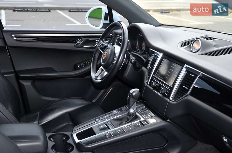 Внедорожник / Кроссовер Porsche Macan 2015 в Киеве фото 38 Внедорожник / Кроссовер Porsche Macan 2015 в Киеве