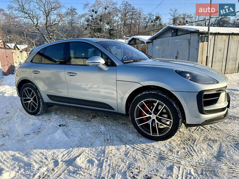 Внедорожник / Кроссовер Porsche Macan 2022 в Киеве