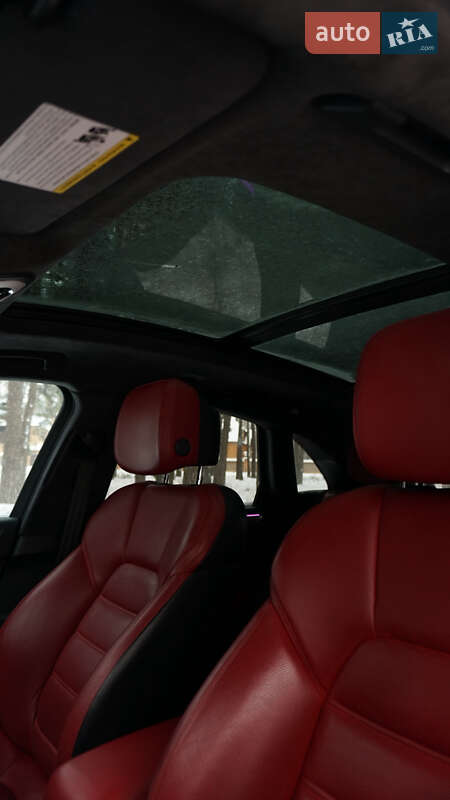 Внедорожник / Кроссовер Porsche Macan 2015 в Киеве