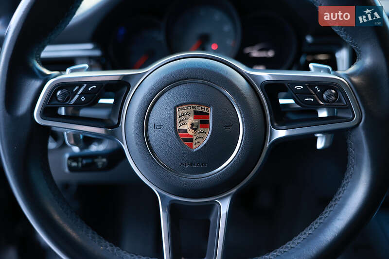 Внедорожник / Кроссовер Porsche Macan 2021 в Тернополе