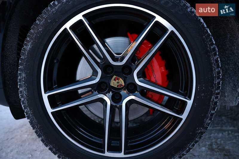 Внедорожник / Кроссовер Porsche Macan 2021 в Тернополе