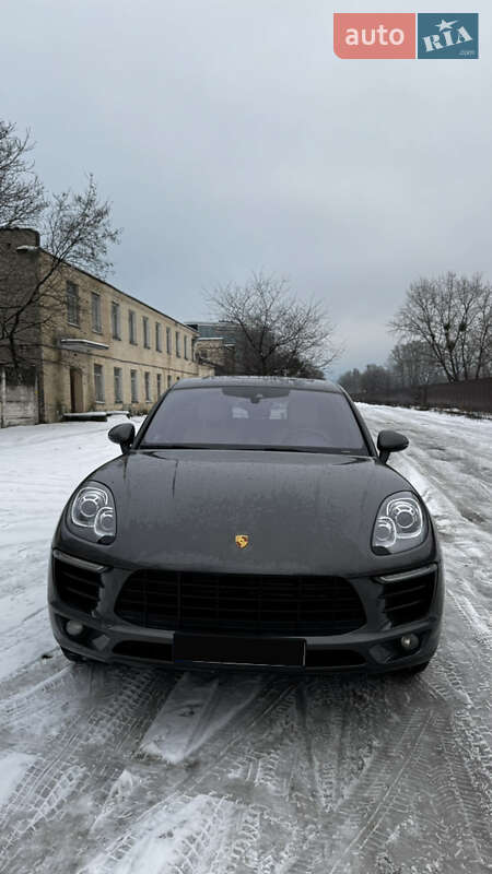 Внедорожник / Кроссовер Porsche Macan 2018 в Киеве фото 2 Внедорожник / Кроссовер Porsche Macan 2018 в Киеве