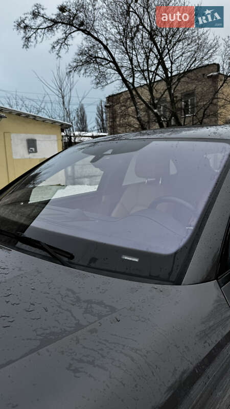 Внедорожник / Кроссовер Porsche Macan 2018 в Киеве фото 5 Внедорожник / Кроссовер Porsche Macan 2018 в Киеве