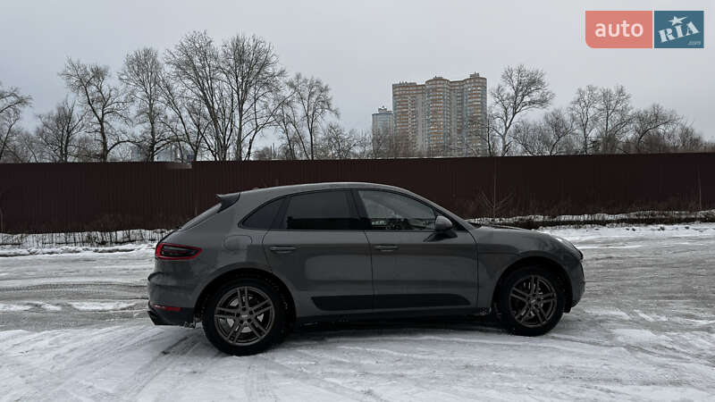 Внедорожник / Кроссовер Porsche Macan 2018 в Киеве фото 6 Внедорожник / Кроссовер Porsche Macan 2018 в Киеве
