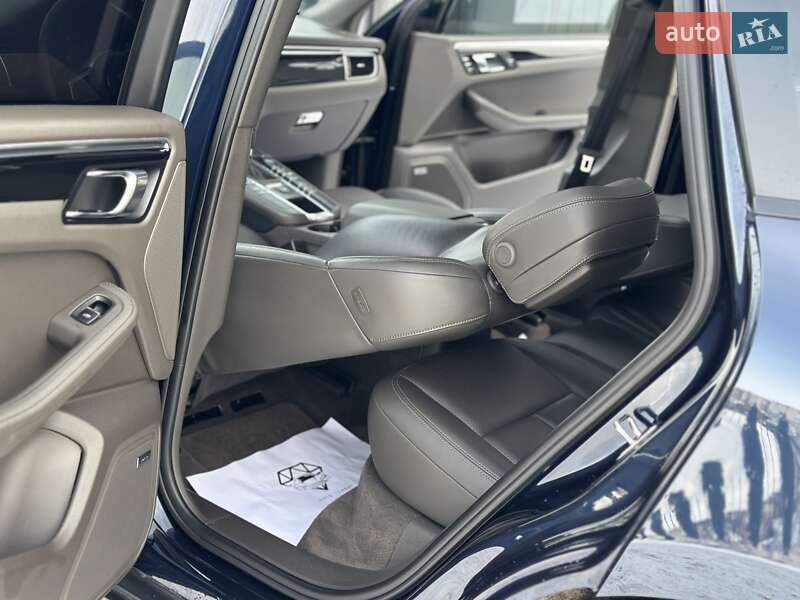 Внедорожник / Кроссовер Porsche Macan 2018 в Дрогобыче фото 77 Внедорожник / Кроссовер Porsche Macan 2018 в Дрогобыче