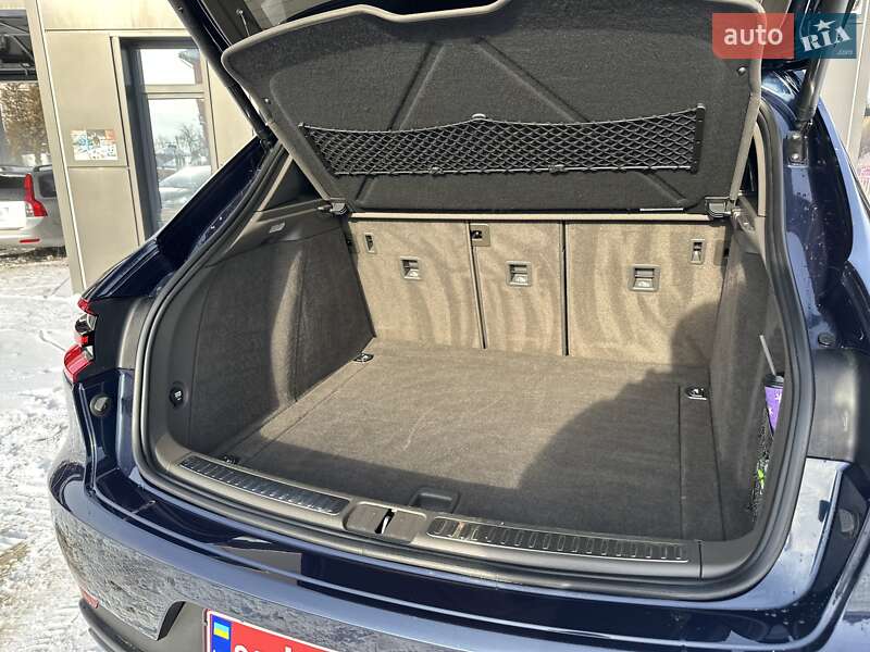 Внедорожник / Кроссовер Porsche Macan 2018 в Дрогобыче фото 122 Внедорожник / Кроссовер Porsche Macan 2018 в Дрогобыче