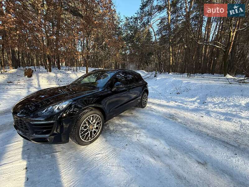 Позашляховик / Кросовер Porsche Macan 2016 в Києві фото 4 Позашляховик / Кросовер Porsche Macan 2016 в Києві