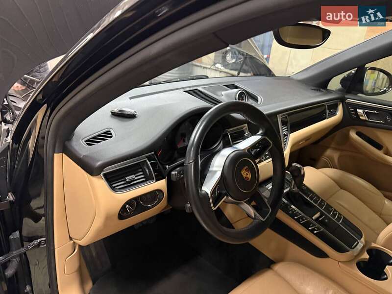 Позашляховик / Кросовер Porsche Macan 2016 в Києві фото 13 Позашляховик / Кросовер Porsche Macan 2016 в Києві