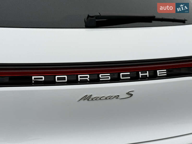 Внедорожник / Кроссовер Porsche Macan 2019 в Харькове