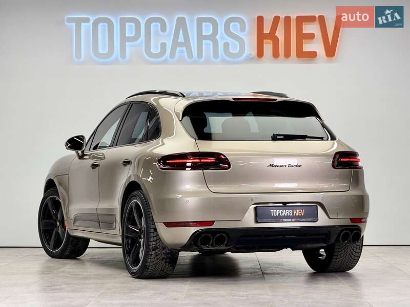 Внедорожник / Кроссовер Porsche Macan 2016 в Киеве