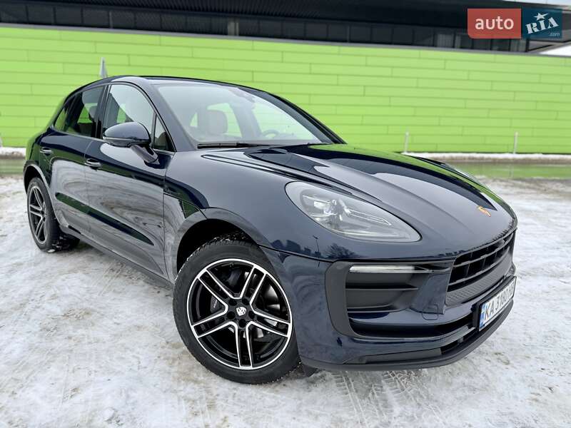 Внедорожник / Кроссовер Porsche Macan 2021 в Киеве
