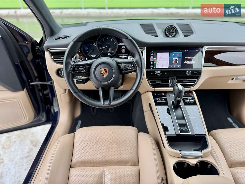 Внедорожник / Кроссовер Porsche Macan 2021 в Киеве