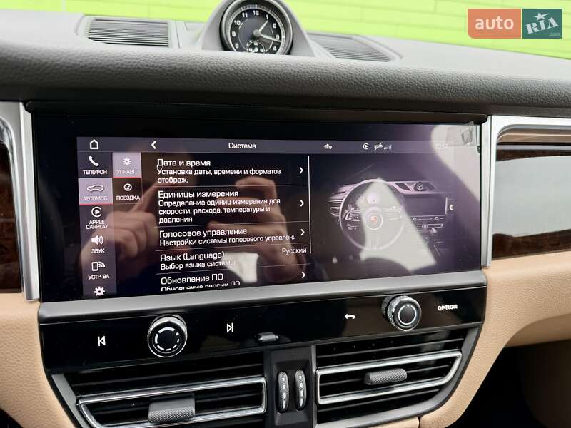 Внедорожник / Кроссовер Porsche Macan 2021 в Киеве