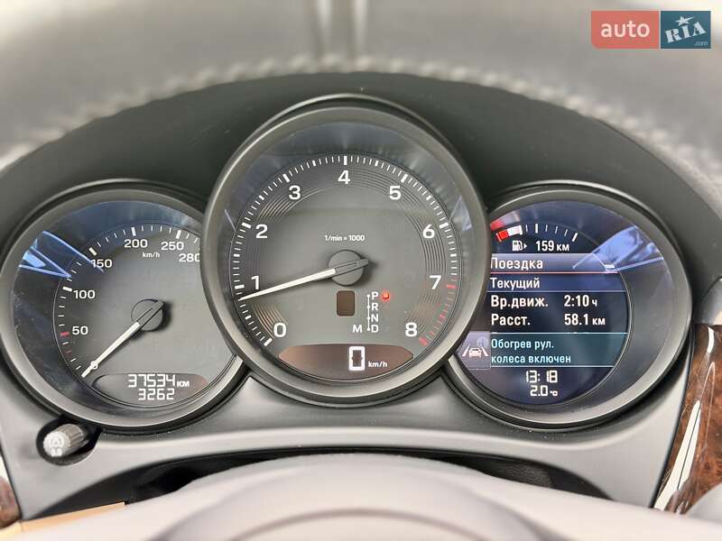 Внедорожник / Кроссовер Porsche Macan 2021 в Киеве