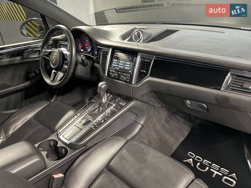 Позашляховик / Кросовер Porsche Macan 2015 в Одесі фото 34 Позашляховик / Кросовер Porsche Macan 2015 в Одесі