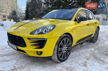 Внедорожник / Кроссовер Porsche Macan 2018 в Киеве