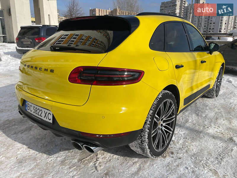 Внедорожник / Кроссовер Porsche Macan 2018 в Киеве