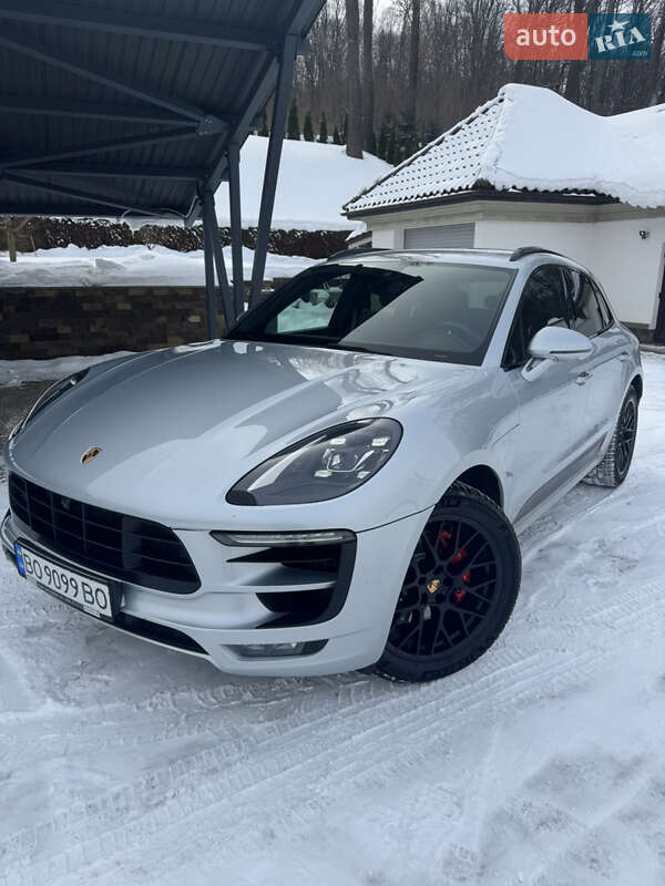 Внедорожник / Кроссовер Porsche Macan 2016 в Тернополе