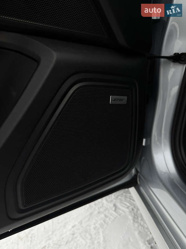 Внедорожник / Кроссовер Porsche Macan 2016 в Тернополе