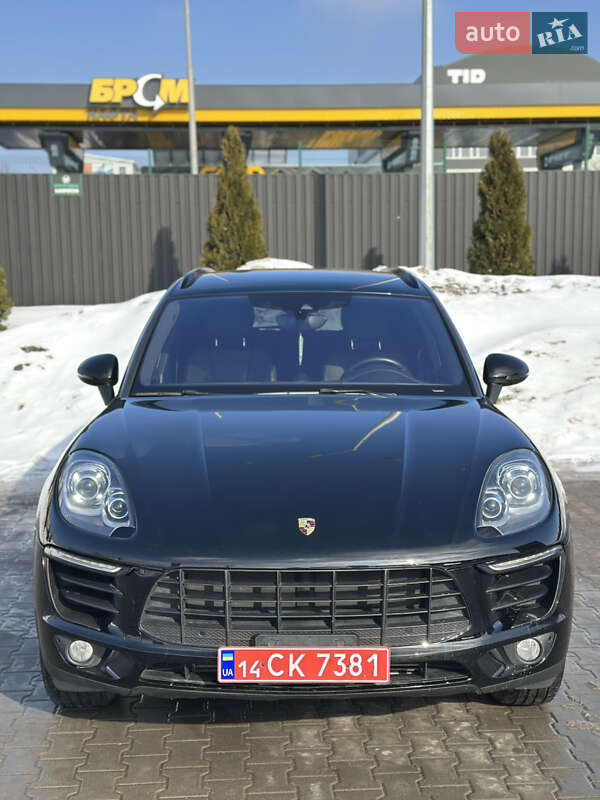 Позашляховик / Кросовер Porsche Macan 2018 в Тернополі