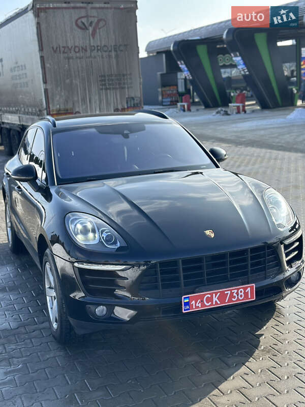 Позашляховик / Кросовер Porsche Macan 2018 в Тернополі