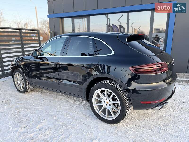 Внедорожник / Кроссовер Porsche Macan 2015 в Ровно фото 10 Внедорожник / Кроссовер Porsche Macan 2015 в Ровно