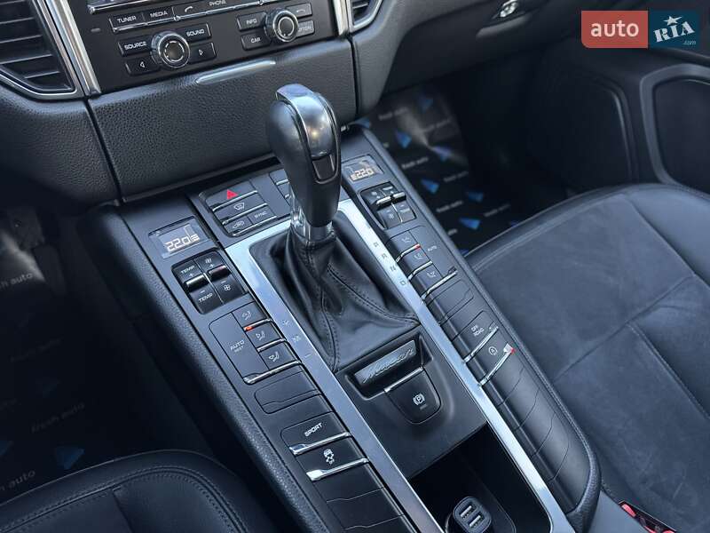 Внедорожник / Кроссовер Porsche Macan 2015 в Ровно фото 24 Внедорожник / Кроссовер Porsche Macan 2015 в Ровно