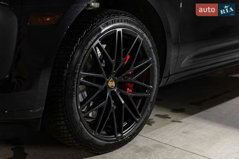 Позашляховик / Кросовер Porsche Macan 2023 в Тернополі