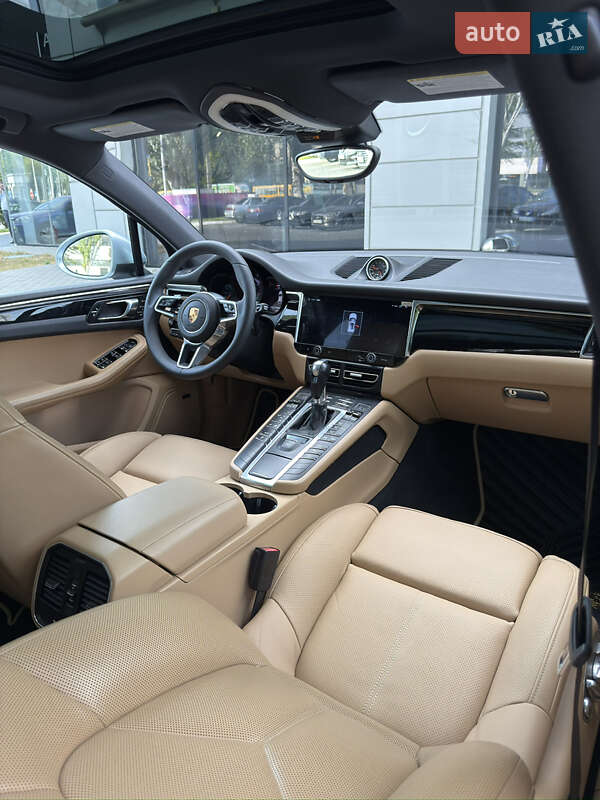 Внедорожник / Кроссовер Porsche Macan 2016 в Одессе фото 13 Внедорожник / Кроссовер Porsche Macan 2016 в Одессе