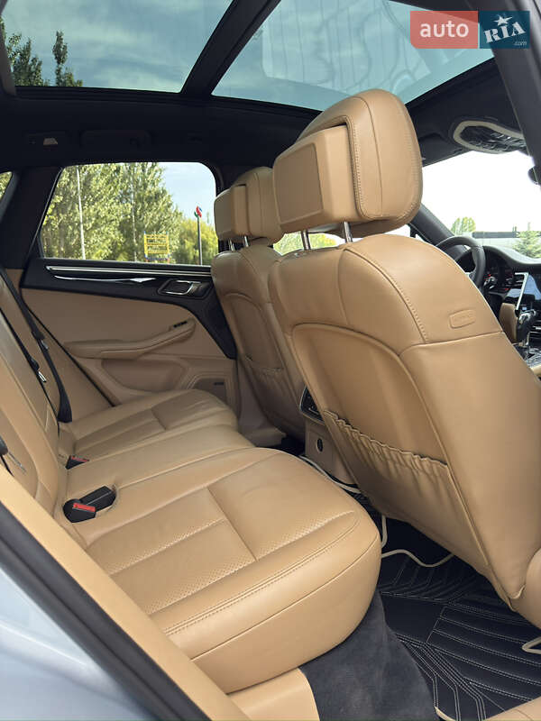 Внедорожник / Кроссовер Porsche Macan 2016 в Одессе фото 31 Внедорожник / Кроссовер Porsche Macan 2016 в Одессе