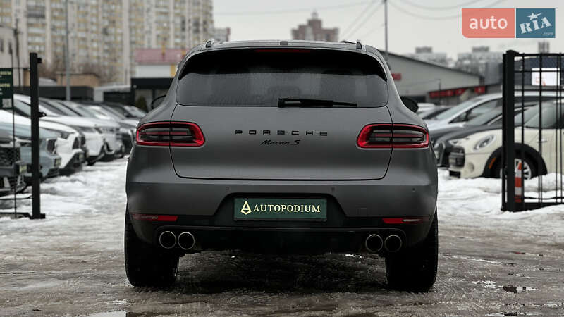 Позашляховик / Кросовер Porsche Macan 2016 в Києві