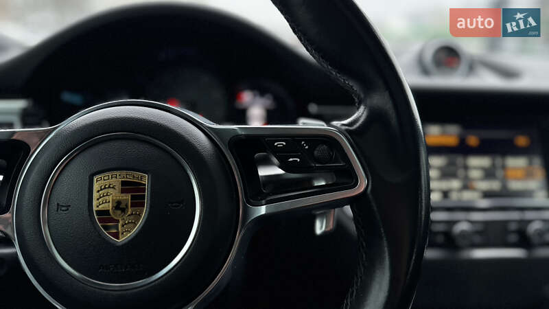 Позашляховик / Кросовер Porsche Macan 2016 в Києві