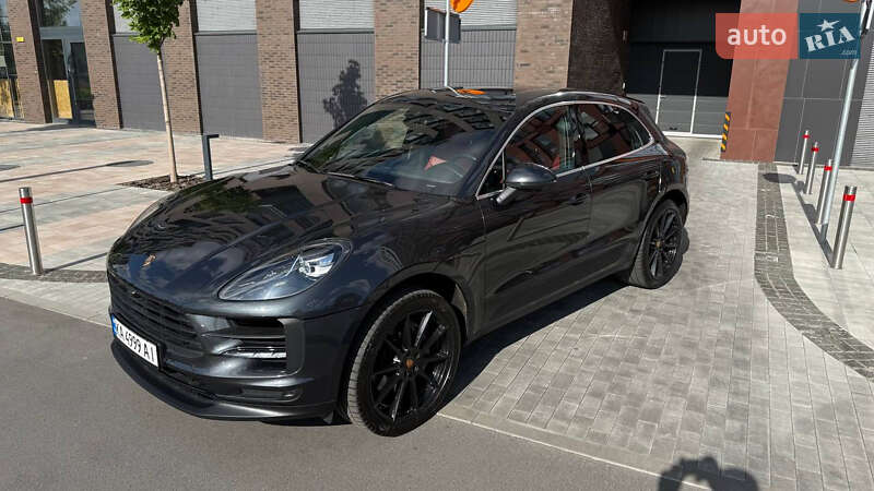 Porsche Macan 2020