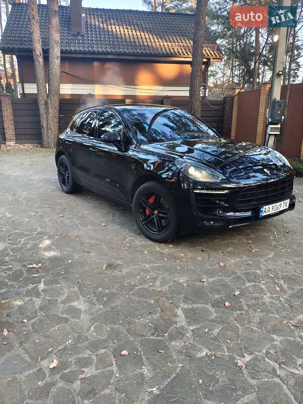Porsche Macan 2018