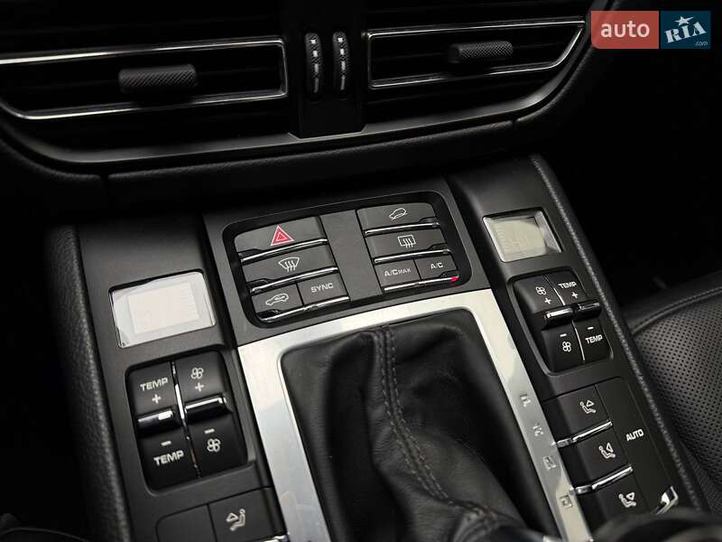 Позашляховик / Кросовер Porsche Macan 2019 в Києві фото 22 Позашляховик / Кросовер Porsche Macan 2019 в Києві