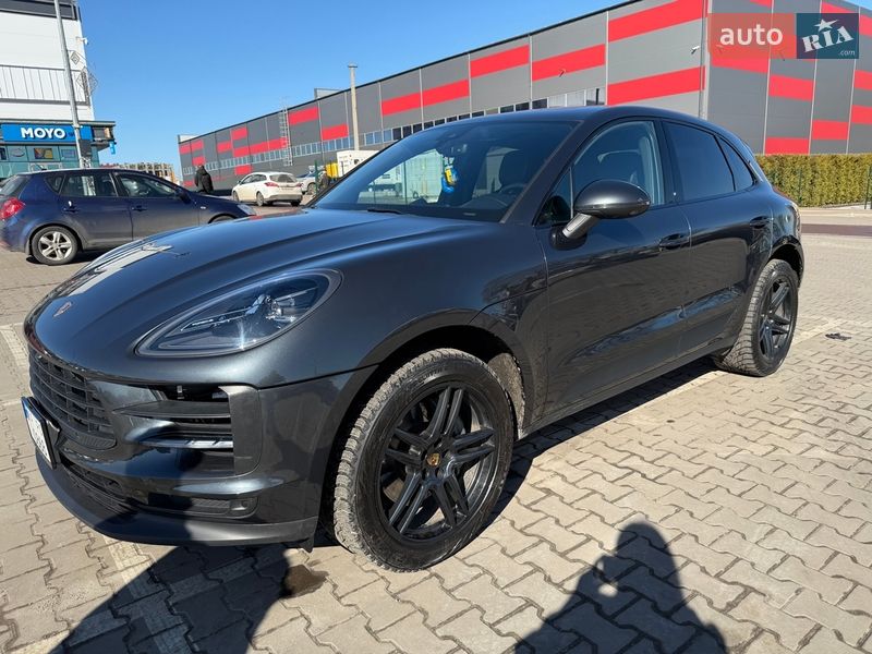 Внедорожник / Кроссовер Porsche Macan 2019 в Киеве