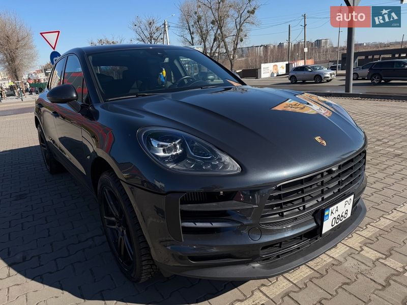 Внедорожник / Кроссовер Porsche Macan 2019 в Киеве