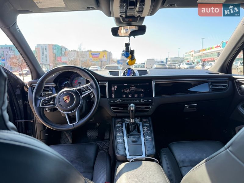 Внедорожник / Кроссовер Porsche Macan 2019 в Киеве