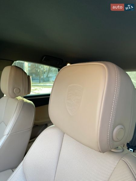 Внедорожник / Кроссовер Porsche Macan 2018 в Чернигове