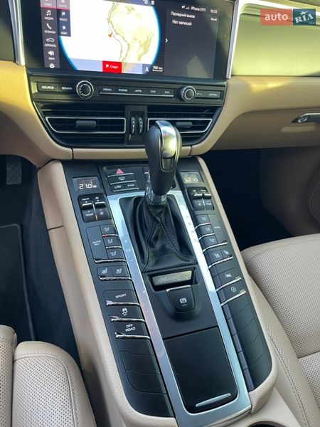 Внедорожник / Кроссовер Porsche Macan 2018 в Чернигове