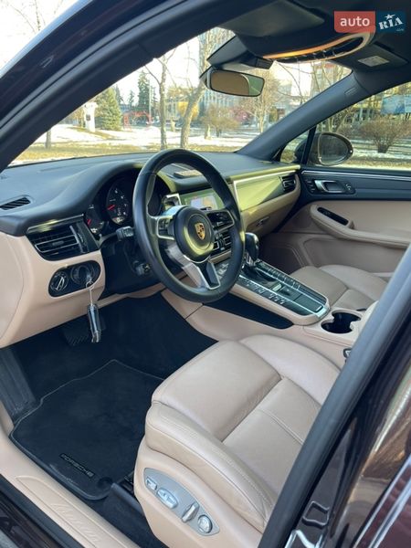 Внедорожник / Кроссовер Porsche Macan 2018 в Чернигове