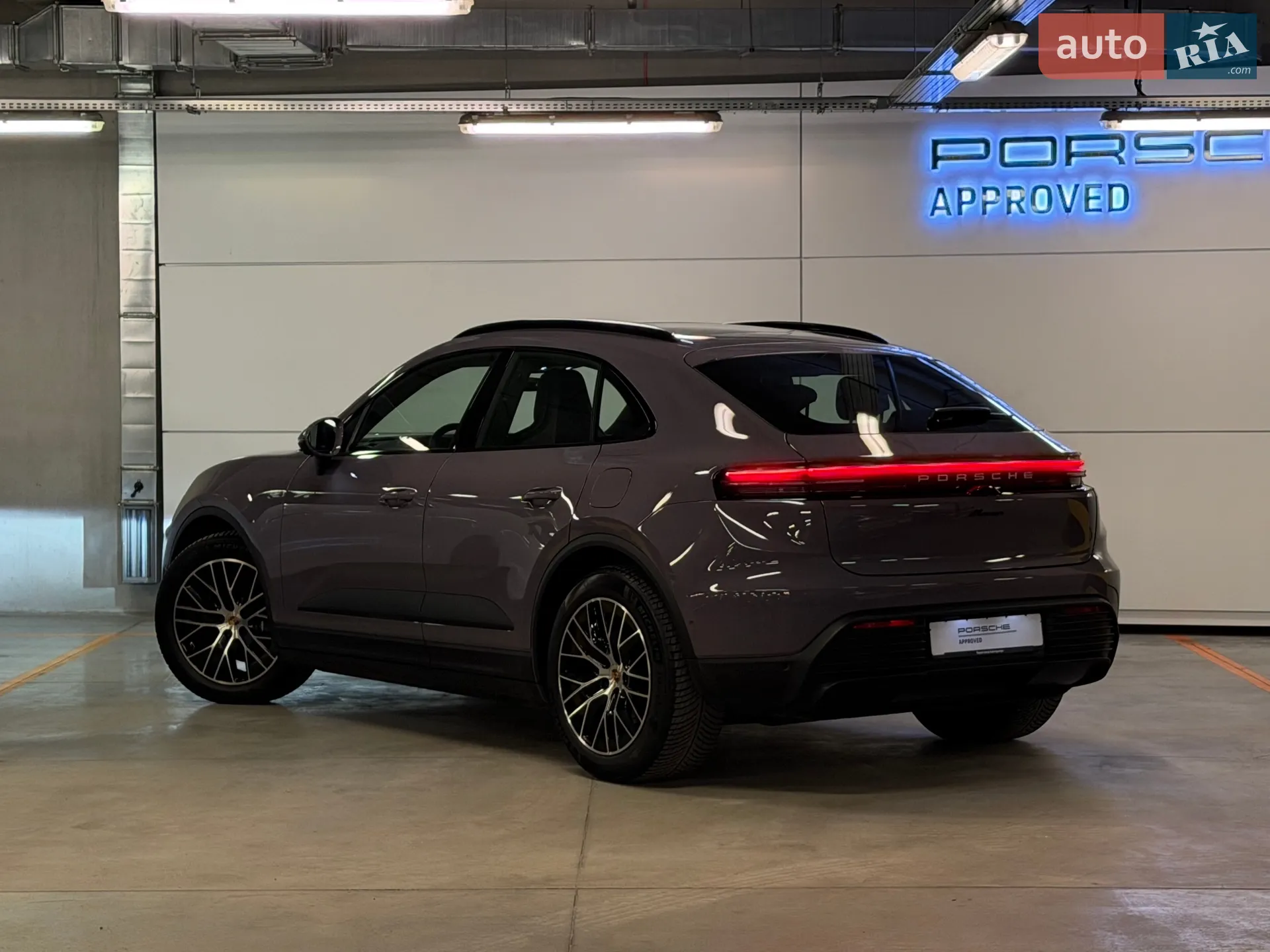2024 Porsche Macan - мініатюра 3