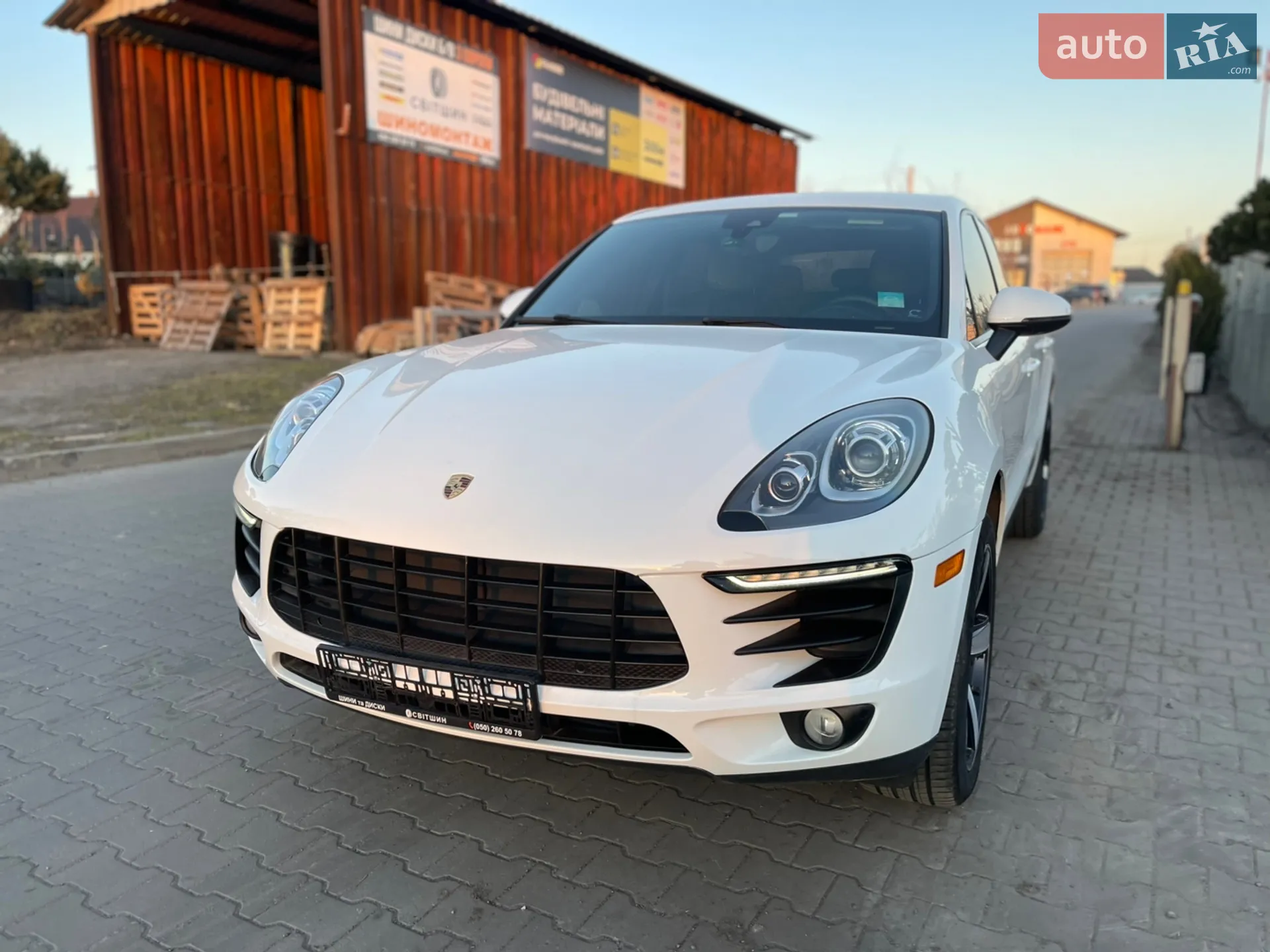 2018 Porsche Macan - мініатюра 17