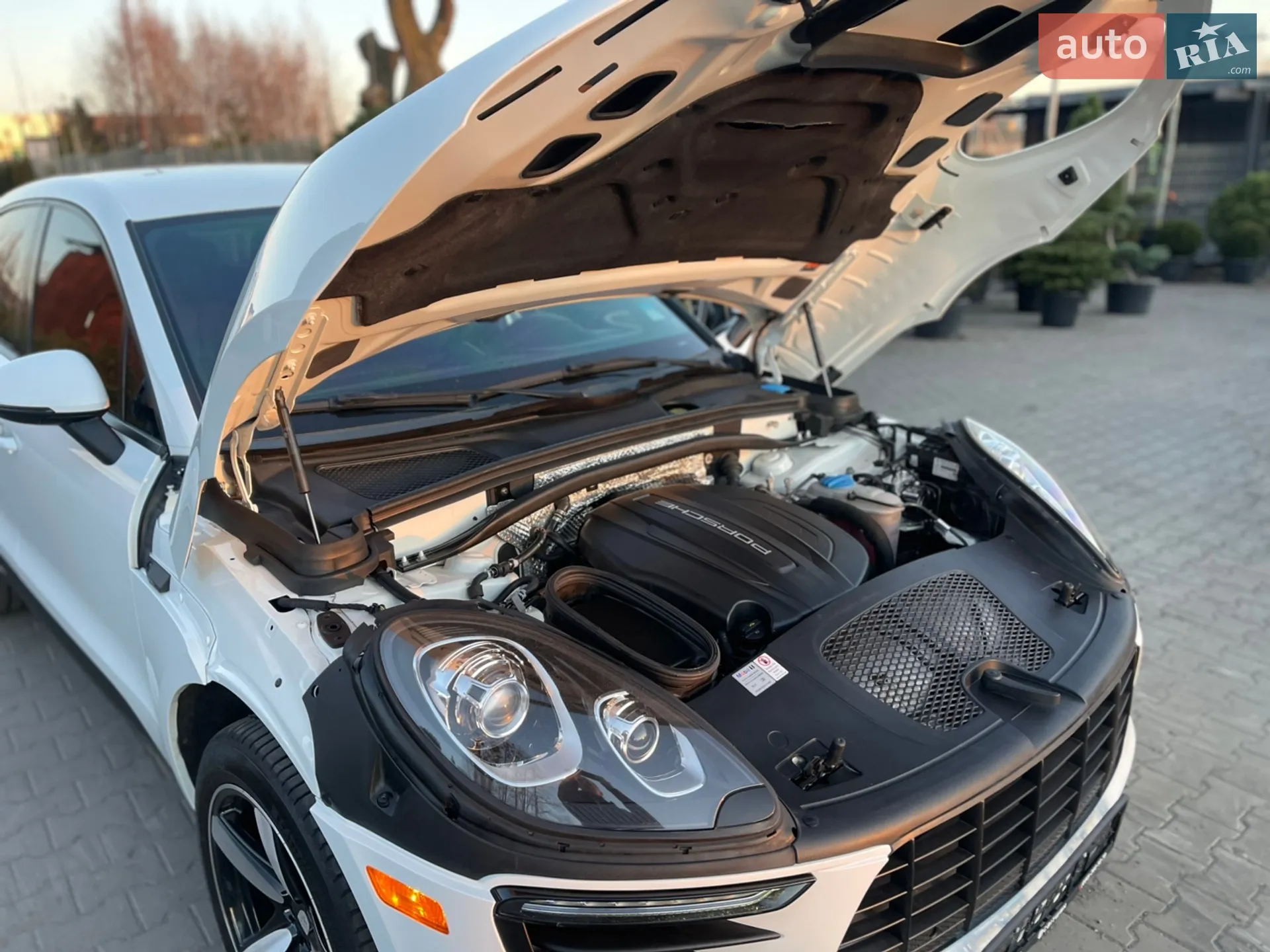 2018 Porsche Macan - мініатюра 32