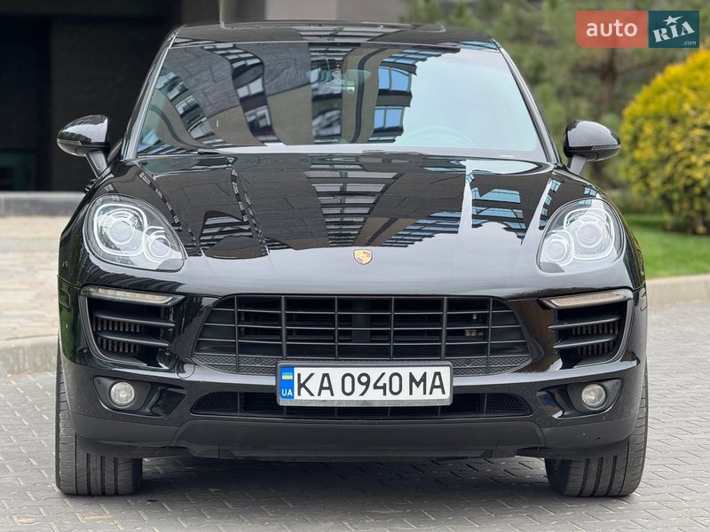 Внедорожник / Кроссовер Porsche Macan 2015 в Киеве
