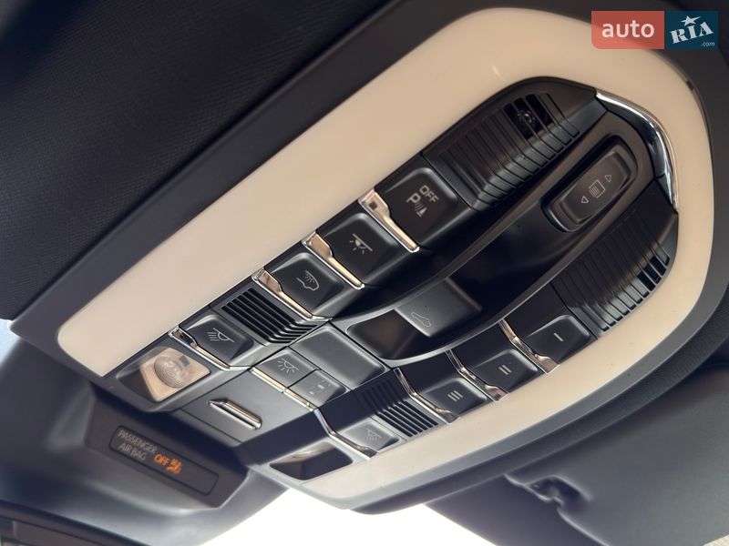 Внедорожник / Кроссовер Porsche Macan 2016 в Львове