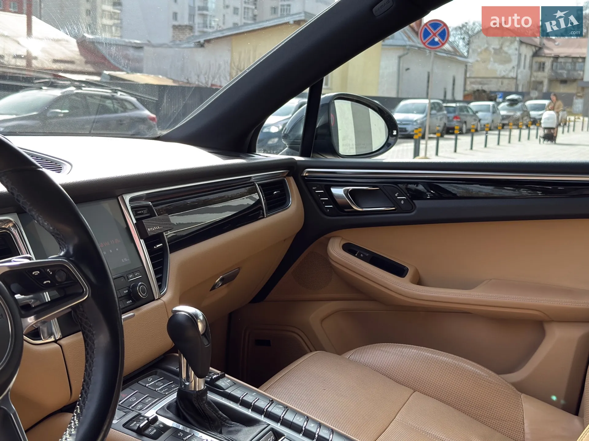 2016 Porsche Macan - мініатюра 29