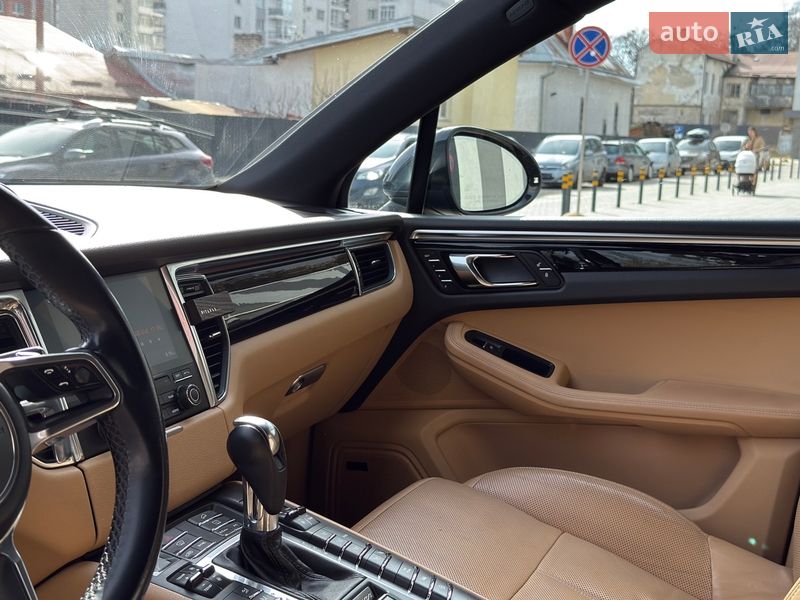 Внедорожник / Кроссовер Porsche Macan 2016 в Львове